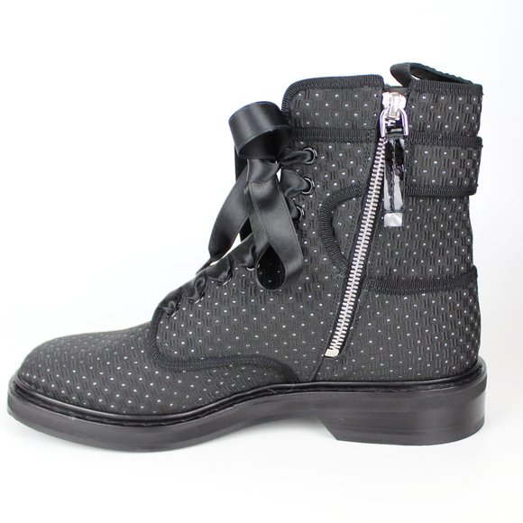 NEW Roger Vivier Viv Strass Bootie - Picture 5 of 16